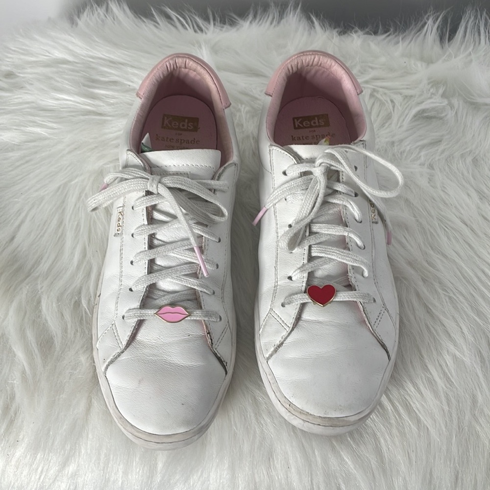 Keds x Kate Spade New York Ace Lips Heart Sneakers - Picture 8 of 12